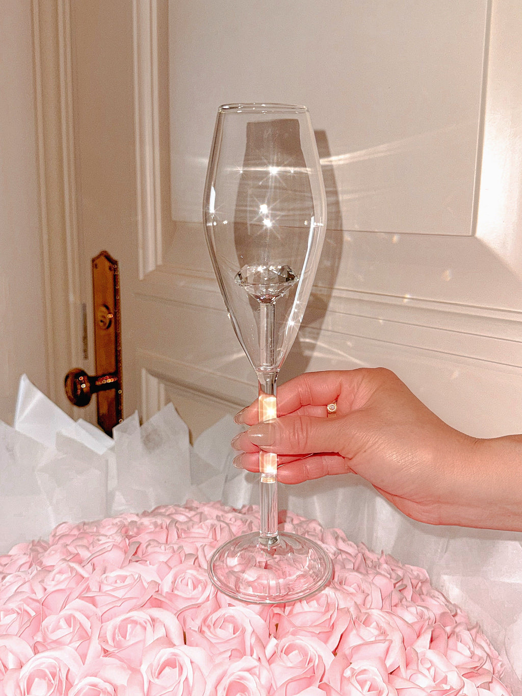 ‘100-Carat’ Diamond Champagne Flute