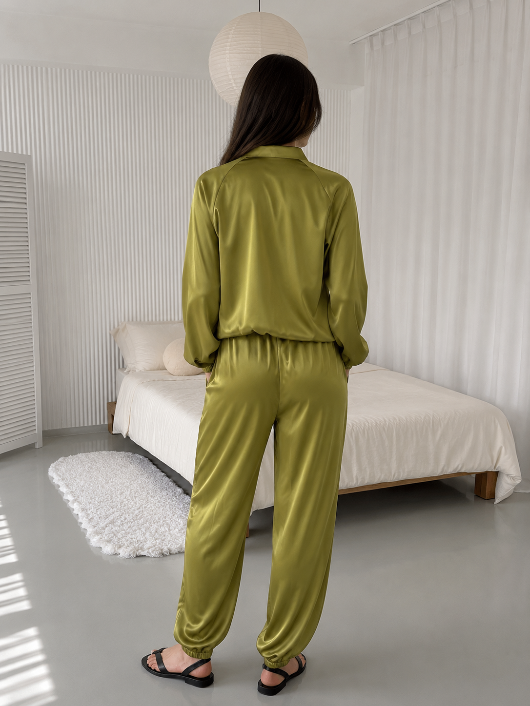 Olivia Satin Lounge Set – Olive