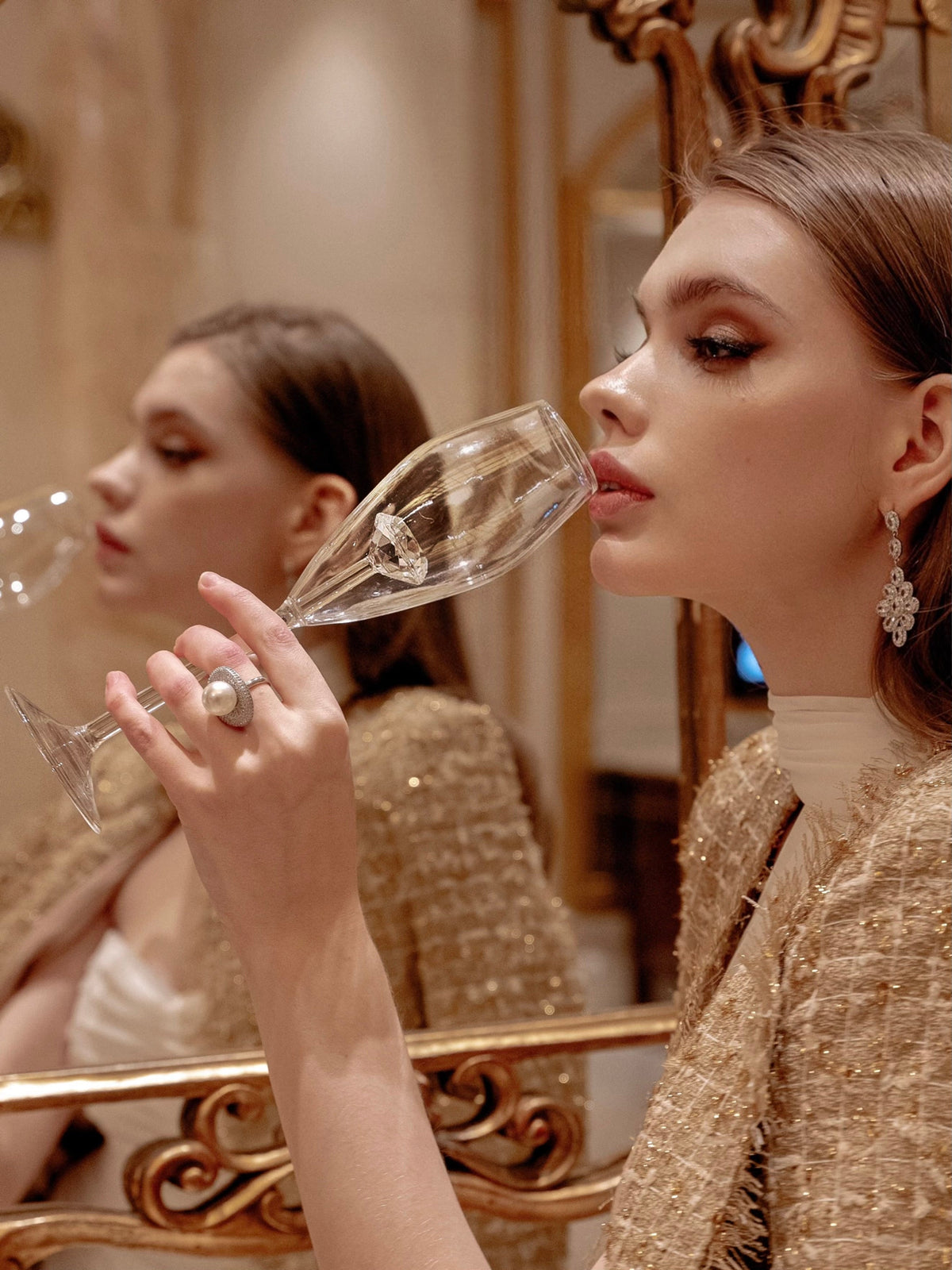 ‘100-Carat’ Diamond Champagne Flute