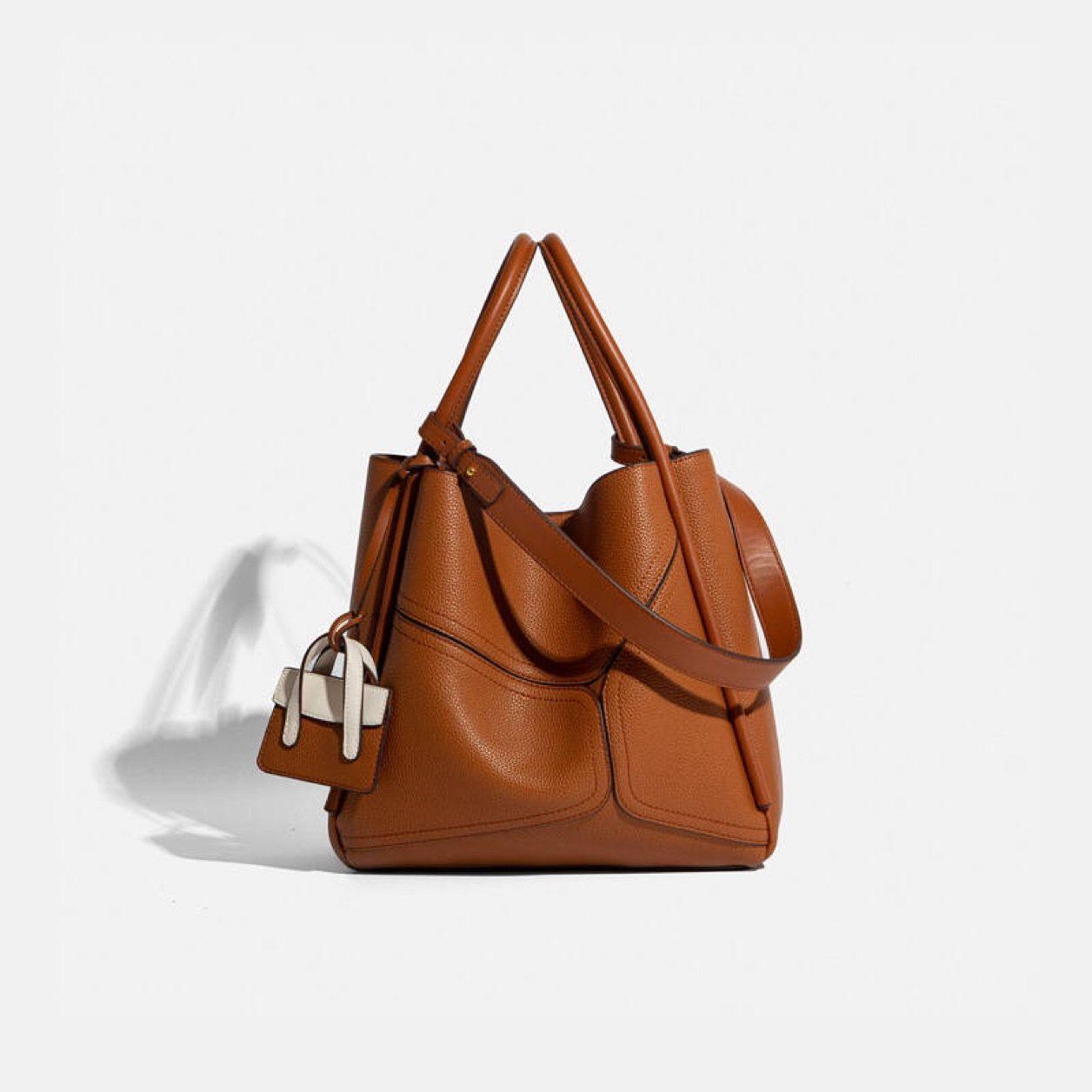 The Becca Tote Bag - Pine Drew Lifestyle